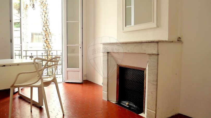 A louer APPARTEMENT T5 124 M2  PERPIGNAN