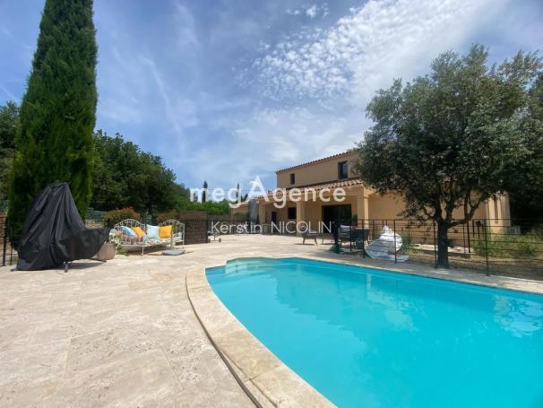 A vendre MAISON  6 PIECES 154 M2  SAINT MAXIMIN LA STE BAUME