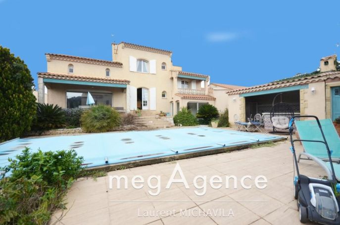 A louer MAISON  D'ARCHITECTE  BEZIERS