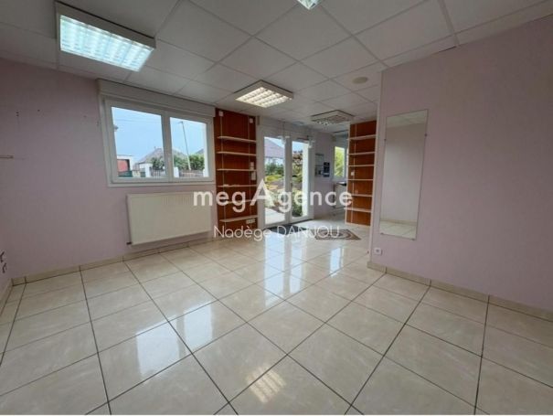 A vendre BEAU PAVILLON 9 PIECES VIRE NORMANDIE 14500 Vire Normandie