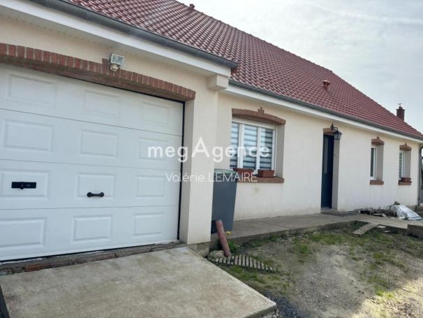 A vendre MAISON  CONTEMPORAINE  BUSSU