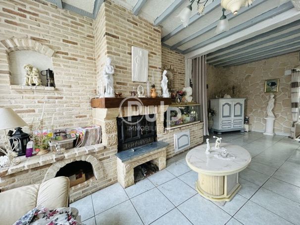 A vendre MAISON  DE MAîTRE  ECOURT ST QUENTIN