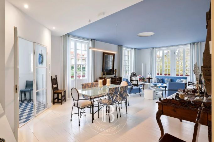 A vendre TRES BEL APPARTEMENT T4 123 M² biarritz