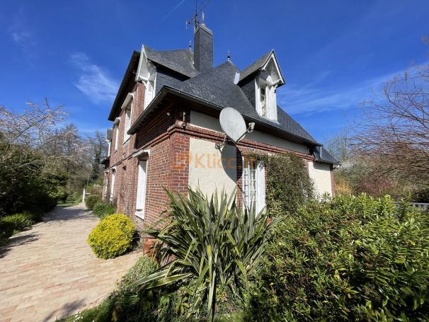 A vendre Maison de caractEre 8 PIECES 174 M² PROCHE MER Veulettes-sur-Mer