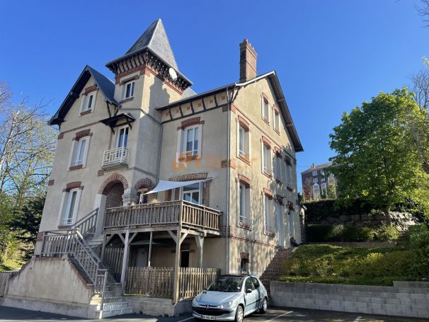 A vendre agreable APPARTEMENT T2 44 M² PARKING  Saint-Valery-en-Caux