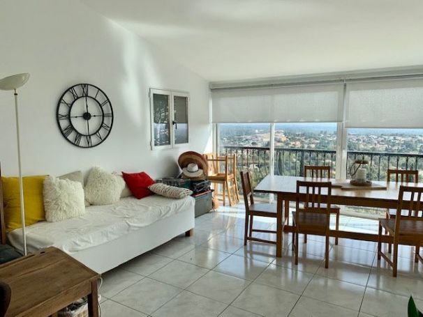 A vendre Villa 7 PIECES 132 m² VUE MER Roquebrune-sur-Argens