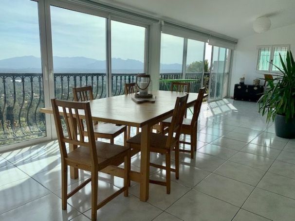 A vendre Villa 7 PIECES 132 m² VUE MER Roquebrune-sur-Argens