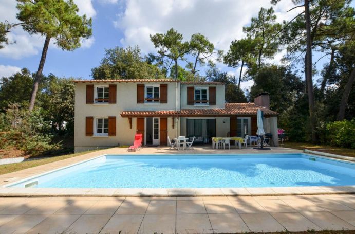 A vendre VILLA avec PISCINE ChauffÃ©e 5 piÃ¨ces LA PALMYRE - QUARTIER C 17570 La Palmyre
