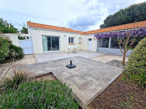 A vendre MAISON  4 PIECES 70 M2 BORD DE MER TALMONT SAINT HILAIRE