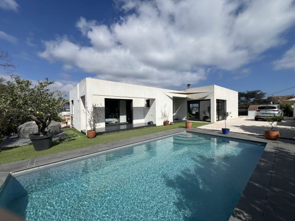 A vendre tresbelle maison contemporaine 5 pieces 177 m² La Seyne-sur-Mer