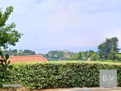 A vendre Appartement T3 61 M² DERNIER ETAGE vue Mer et montagnes MENTON