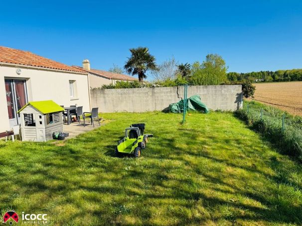 A louer MAISON  CONTEMPORAINE  CORPE