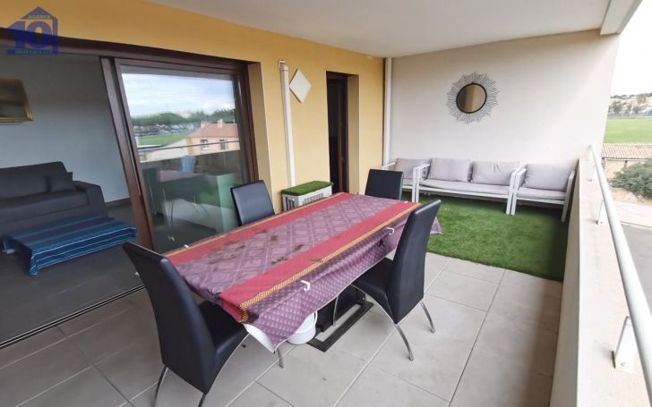 A louer APPARTEMENT DE PRESTIGE NEUF T3 59 M2 TERRASSE BORD DE MER VALRAS PLAGE