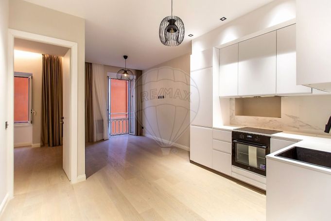 A louer APPARTEMENT T3 49 M2 BORD DE MER VILLEFRANCHE SUR MER