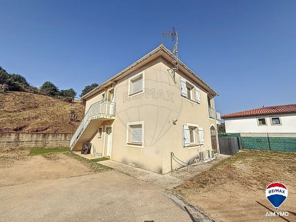 A louer APPARTEMENT T3 71 M2 TERRASSE  BASTELICACCIA