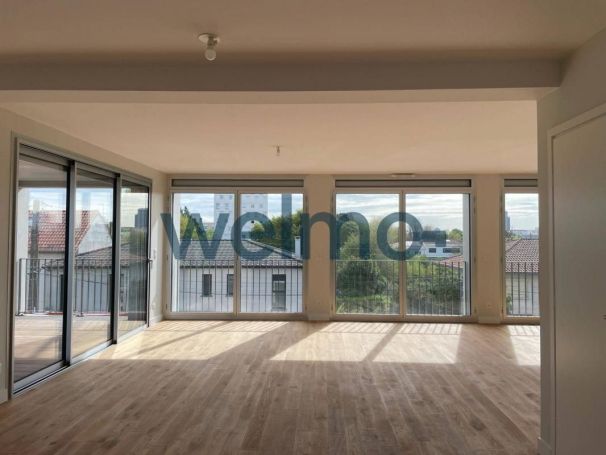 A louer APPARTEMENT DE PRESTIGE T5 130 M2 TERRASSE  BORDEAUX