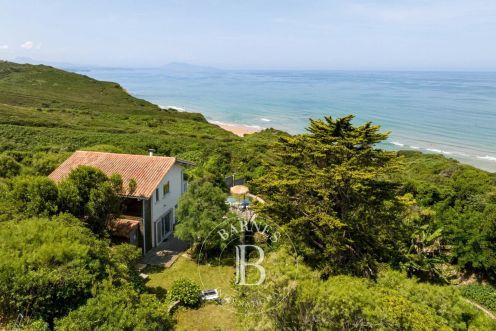 MAGNIFIQUE CADRE MAISON 5 PIECES 127 M² VUE MER BIDART