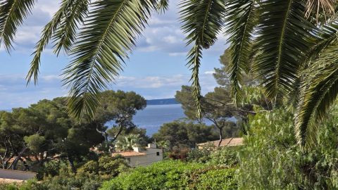 A louer MAISON  7 PIECES 175 M2 VUE MER LES ISSAMBRES