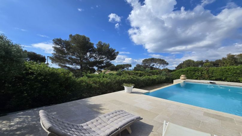 A louer MAISON  7 PIECES 175 M2 VUE MER LES ISSAMBRES