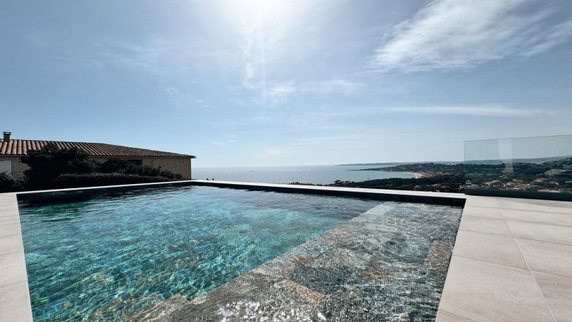 A louer MAISON  5 PIECES 140 M2 VUE MER SAINTE MAXIME