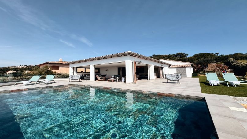 A louer MAISON  5 PIECES 140 M2 VUE MER SAINTE MAXIME