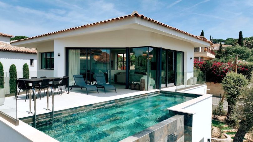 A louer MAISON  5 PIECES 200 M2 VUE MER SAINTE MAXIME