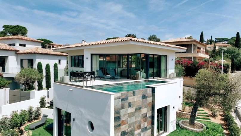 A louer MAISON  5 PIECES 200 M2 VUE MER SAINTE MAXIME