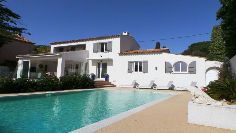 A louer MAISON  7 PIECES 185 M2 VUE MER SAINTE MAXIME