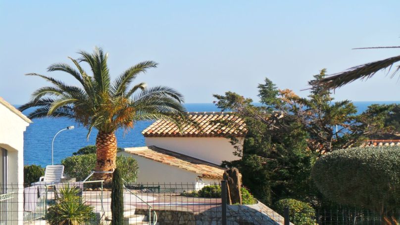 A louer MAISON  6 PIECES 140 M2 VUE MER LES ISSAMBRES