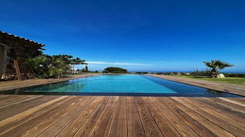 A louer MAISON  8 PIECES 330 M2 VUE MER SAINTE MAXIME
