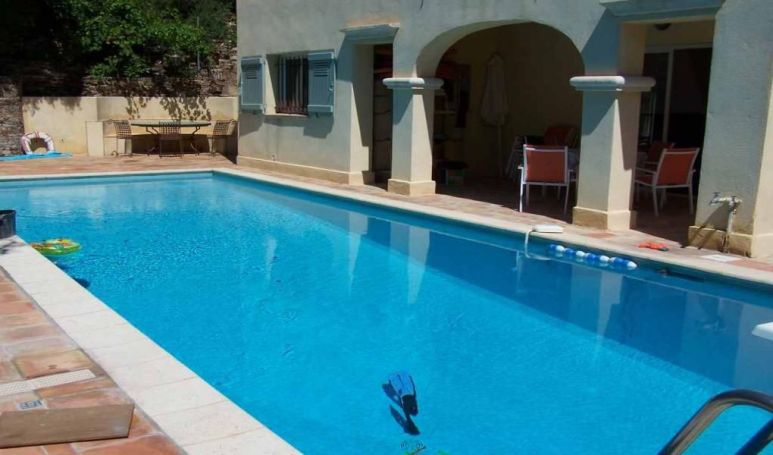 A louer MAISON  5 PIECES 250 M2 VUE MER LES ISSAMBRES
