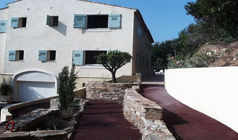 A louer MAISON  5 PIECES 250 M2 VUE MER LES ISSAMBRES