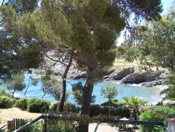 A louer MAISON  3 PIECES 67 M2 PIEDS DANS L'EAU LES ISSAMBRES