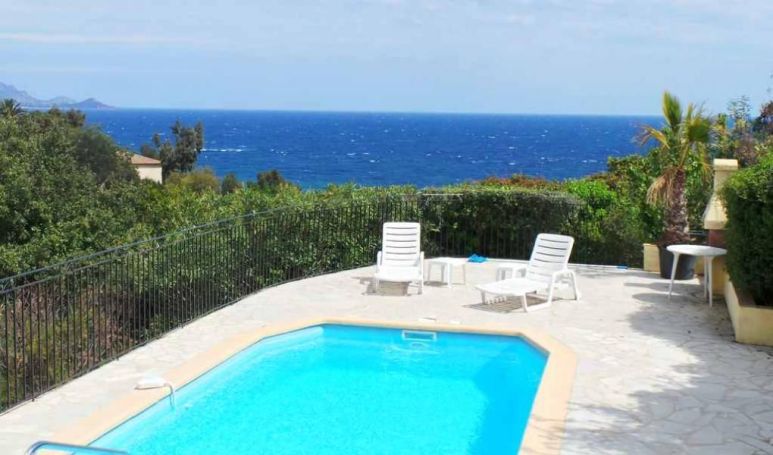 A louer MAISON  4 PIECES 130 M2 VUE MER LES ISSAMBRES