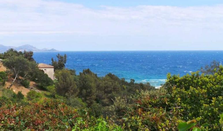 A louer MAISON  4 PIECES 130 M2 VUE MER LES ISSAMBRES