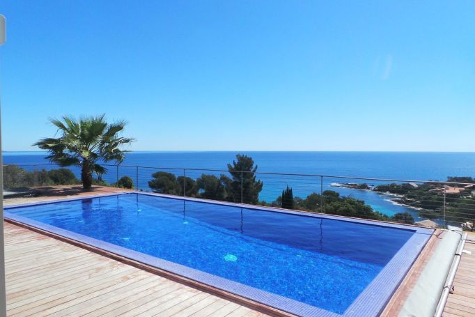 A louer MAISON  5 PIECES 140 M2 BORD DE MER LES ISSAMBRES