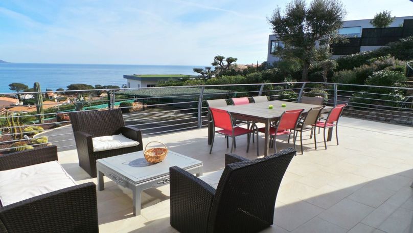 A vendre MAISON  8 PIECES 250 M2 VUE MER LES ISSAMBRES