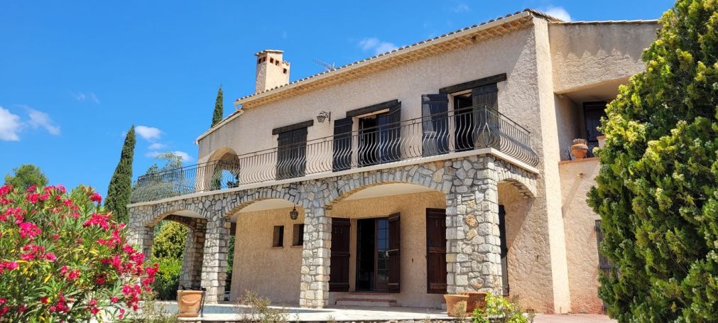 A louer MAISON  6 PIECES 186 M2 VUE MER LES ISSAMBRES