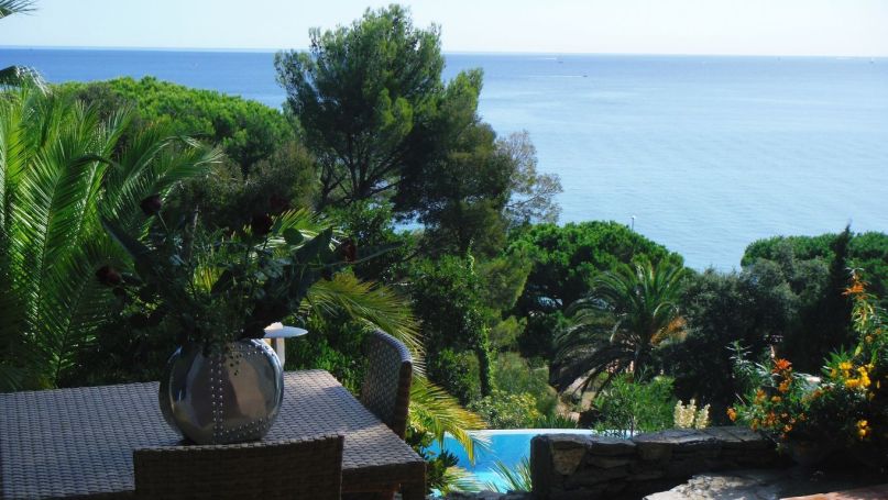 A vendre MAISON  8 PIECES 300 M2 VUE MER SAINTE MAXIME
