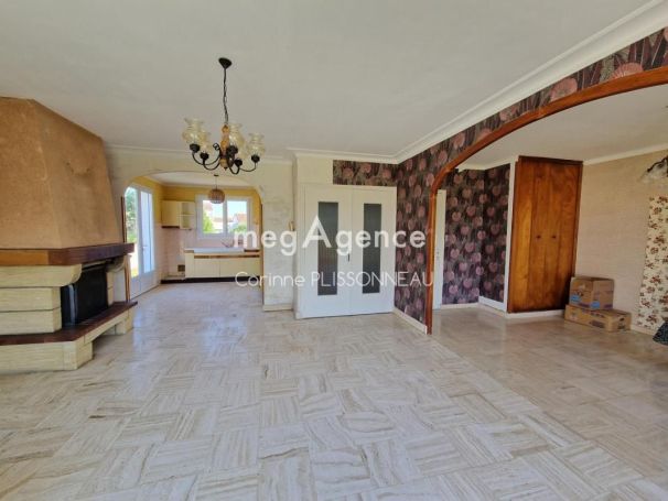 A vendre Maison traditionnelle type 5 non mitoyenne 85340 Les Sables D Olonne