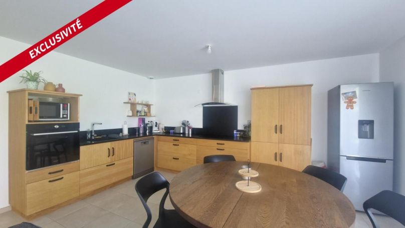 A vendre MAISON  4 PIECES 91 M2  SAINT HILAIRE DE VILLEFRANCH