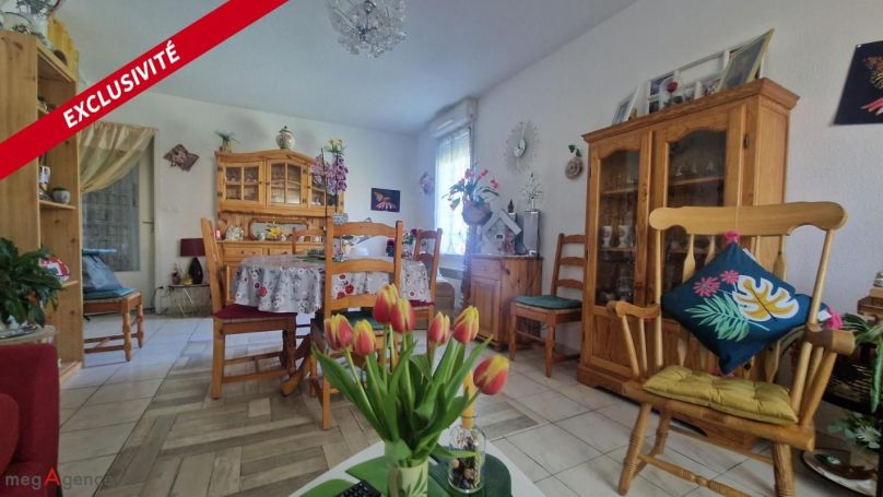 A louer APPARTEMENT T3 63 M2 TERRASSE  SAINT JEAN D ANGELY