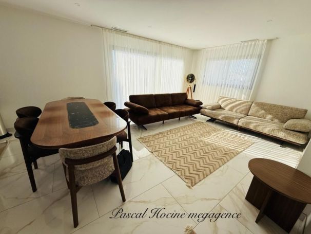 A louer MAISON  5 PIECES 117 M2 BORD DE MER NARBONNE