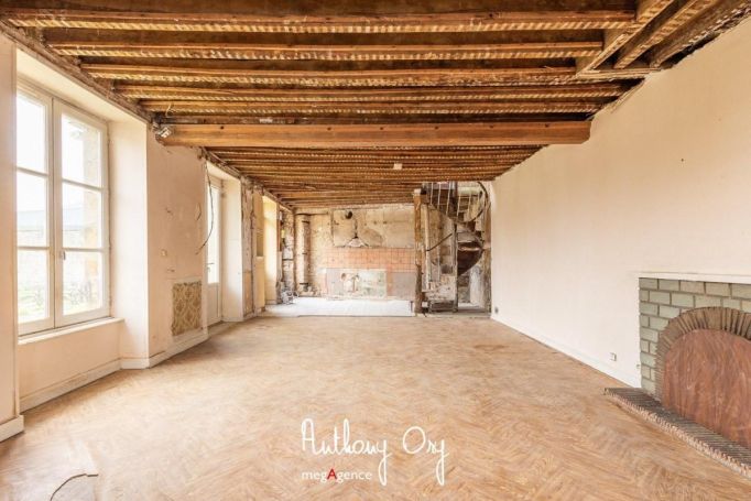 A vendre Maison en pierre 74 mÂ² 14500 Vire Normandie