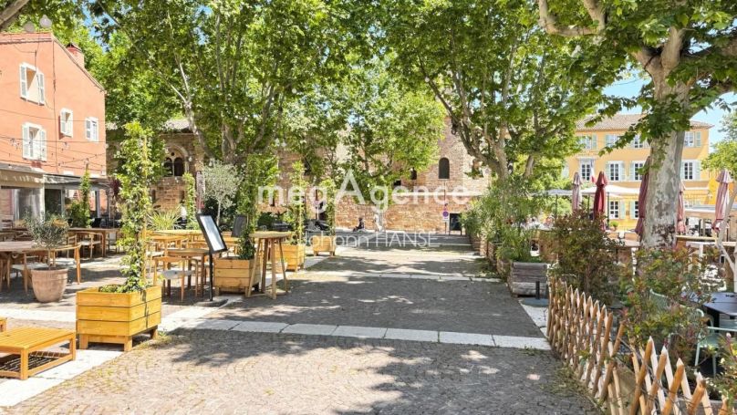 A louer STUDIO  38 M2 BORD DE MER FREJUS