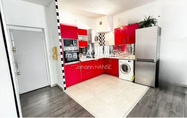 A louer STUDIO  38 M2 BORD DE MER FREJUS