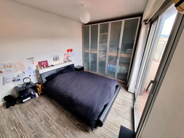 A louer APPARTEMENT T3 69 M2 BORD DE MER CAGNES SUR MER