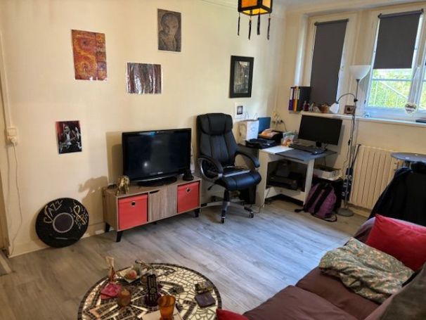 A louer APPARTEMENT T2 37 M2  LISIEUX