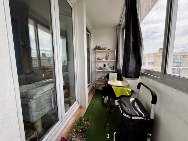 A louer APPARTEMENT T3 64 M2  SAINT VICTORET