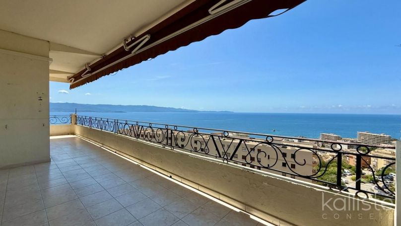 A louer APPARTEMENT T3 104 M2 TERRASSE VUE MER AJACCIO